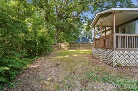 Exterior - 817 E Dunlap St, Lancaster, SC 29720 photo 9 of 11