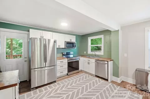 Kitchen - 817 E Dunlap St, Lancaster, SC 29720 photo 1 of 2