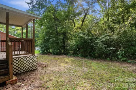 Exterior - 817 E Dunlap St, Lancaster, SC 29720 photo 6 of 11