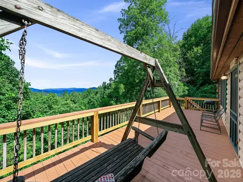 Exterior - 185 Blue Bird Ln, Spruce Pine, NC 28777 photo 4 of 11