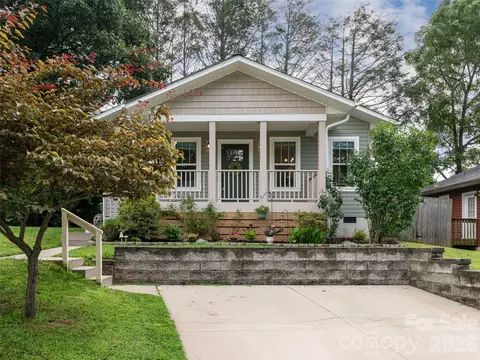 115 Soulshine Ct, Asheville, NC 28806