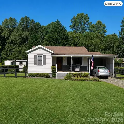 70 Temple Church Rd, Brevard, NC 28712