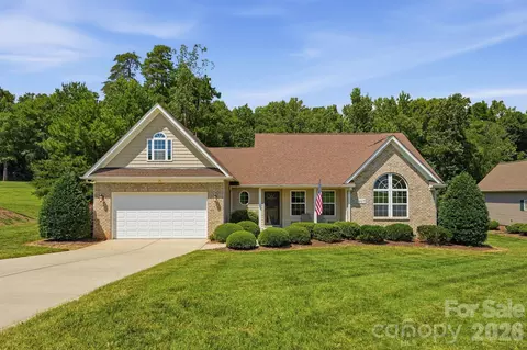 107 E Vista View Pl, Mooresville, NC 28117
