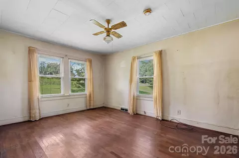 Bedroom - 2656 Barrier Loop, Morganton, NC 28655 photo 2 of 3