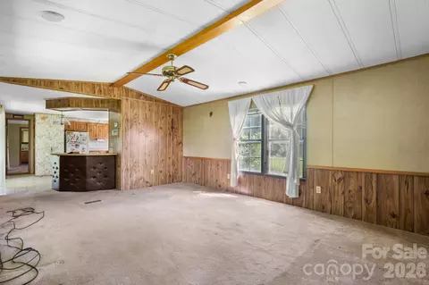 Living - 2660 Barrier Loop, Morganton, NC 28655 photo 1 of 3