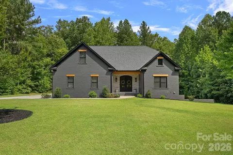 140 Crooked Branch Way, Troutman, NC 28166