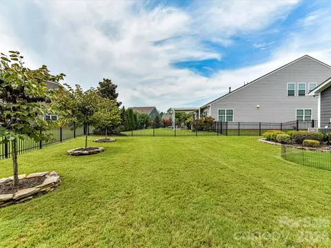 Exterior - 9005 Cape Breton Ln, Lancaster, SC 29720 photo 5 of 10