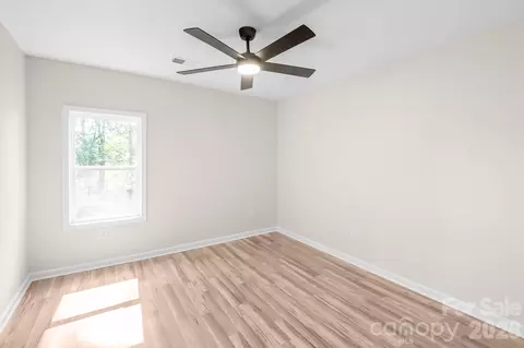 Bedroom - 500 Gregory Rd, Jefferson, SC 29718 photo 3 of 8