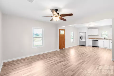 Living - 500 Gregory Rd, Jefferson, SC 29718 photo 6 of 6