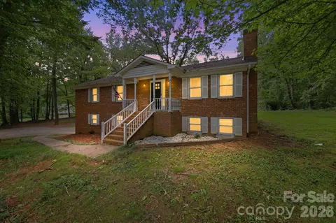 3707 Welcome Arcadia Rd, Lexington, NC 27295