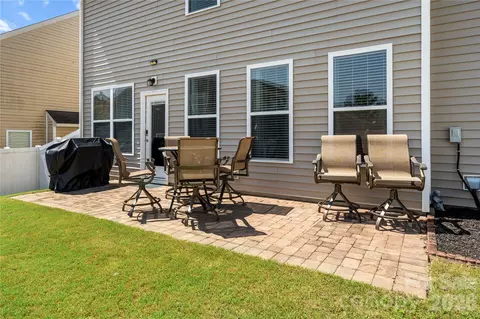 Exterior - 3304 Brackhill St, Davidson, NC 28036 photo 5 of 6