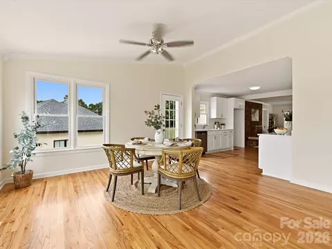 Dining - 20845 Lagoona Dr, Cornelius, NC 28031 photo 2 of 3