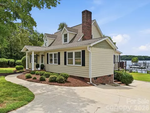 Other - 20845 Lagoona Dr, Cornelius, NC 28031 photo 1 of 10