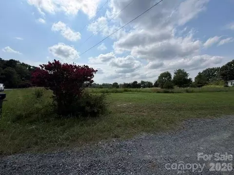 709 Bruce Thomas Rd, Monroe, NC 28112 photo 2