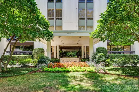 2222 Selwyn 603 Ave #603, Charlotte, NC 28207
