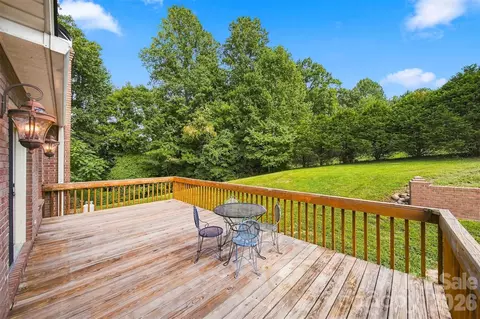 Exterior - 107 Timberline Dr, Morganton, NC 28655 photo 5 of 6