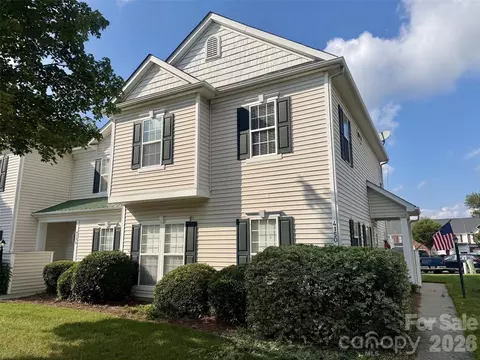 4150 Center Place Dr, Harrisburg, NC 28075