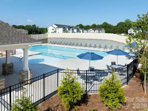 343 Laura Elizabeth Ln, Clover, SC 29710