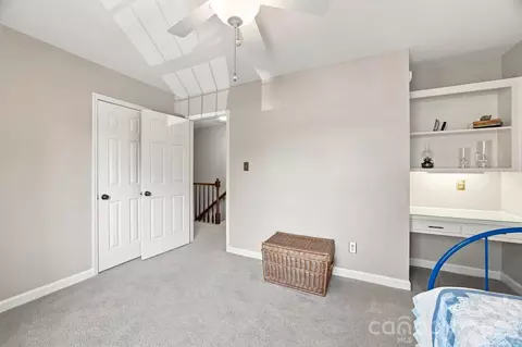 Bedroom - 6836 Dumbarton Dr, Charlotte, NC 28210 photo 8 of 8