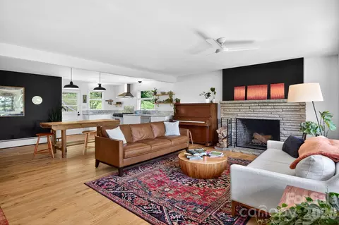 301 Stratford Rd, Asheville, NC 28804