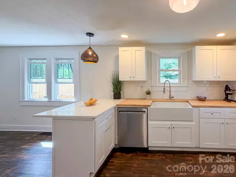 Kitchen - 50 Hidden Hill Rd, Tryon, NC 28782 photo 2 of 3