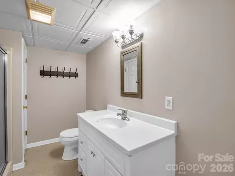 Bath - 335 Melrose 111 Ave #111, Tryon, NC 28782 photo 5 of 5