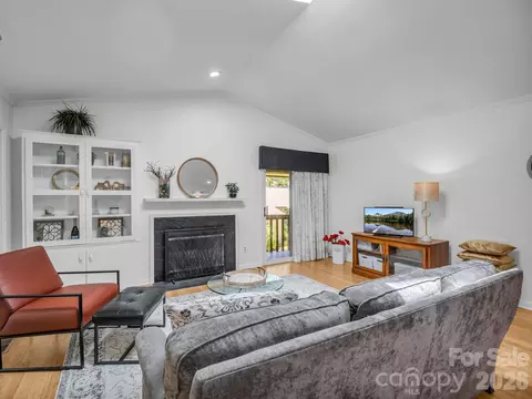 Living - 335 Melrose 111 Ave #111, Tryon, NC 28782 photo 2 of 4