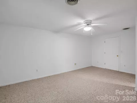 Bedroom - 335 Melrose 111 Ave #111, Tryon, NC 28782 photo 7 of 9