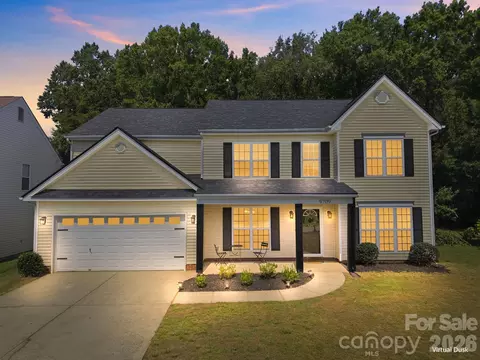 9709 Nannyberry Ln, Charlotte, NC 28273