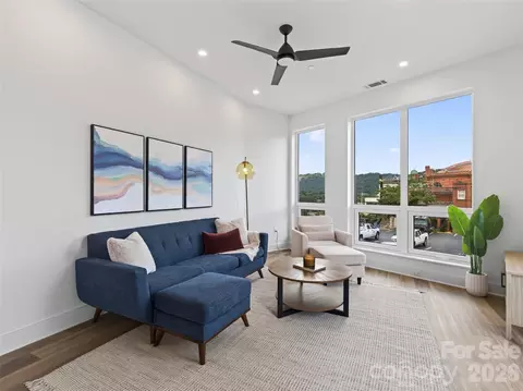 123 Haywood 404 St #404, Asheville, NC 28801