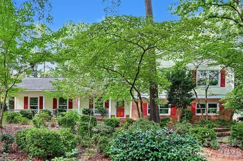 6122 Yellowood Rd, Charlotte, NC 28210