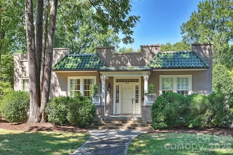 1820 Dilworth E Rd E, Charlotte, NC 28203