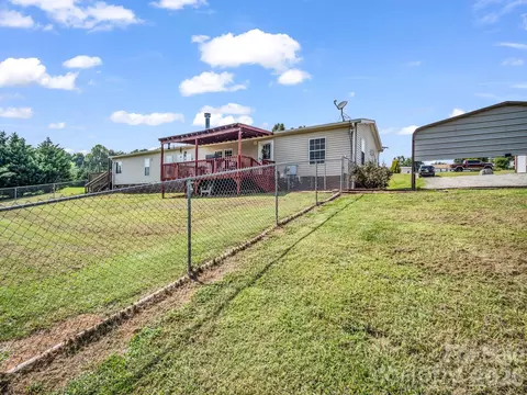Exterior - 310 Brooks Road Ext, Bostic, NC 28018 photo 11 of 13