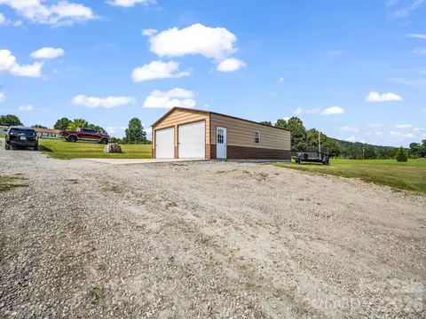 Exterior - 310 Brooks Road Ext, Bostic, NC 28018 photo 2 of 13