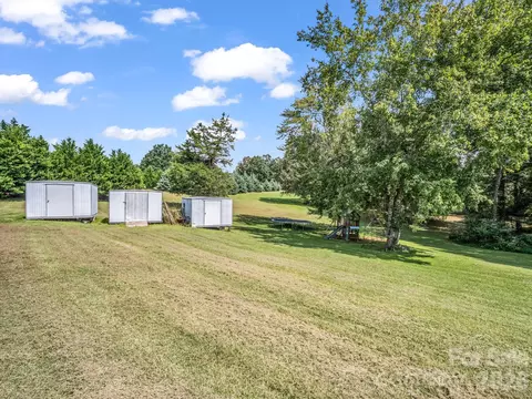 Exterior - 310 Brooks Road Ext, Bostic, NC 28018 photo 13 of 13