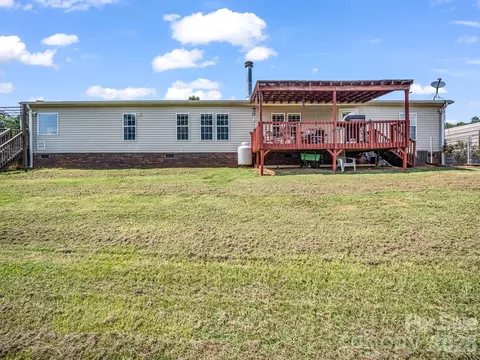 Exterior - 310 Brooks Road Ext, Bostic, NC 28018 photo 8 of 13