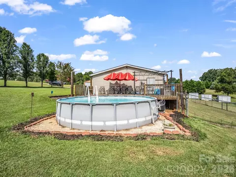 Exterior - 310 Brooks Road Ext, Bostic, NC 28018 photo 6 of 13