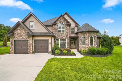 103 Webbed Foot Rd, Mooresville, NC 28117