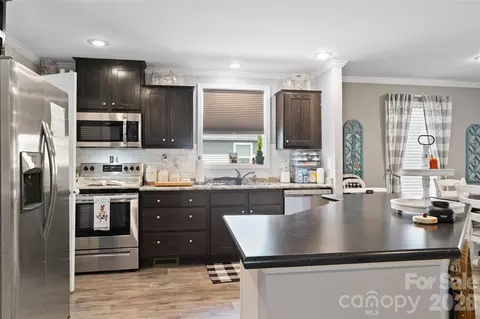 Kitchen - 46 Janie Dr, Clyde, NC 28721 photo 1 of 3