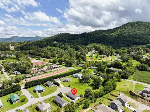 View/Area - 46 Janie Dr, Clyde, NC 28721 photo 4 of 5