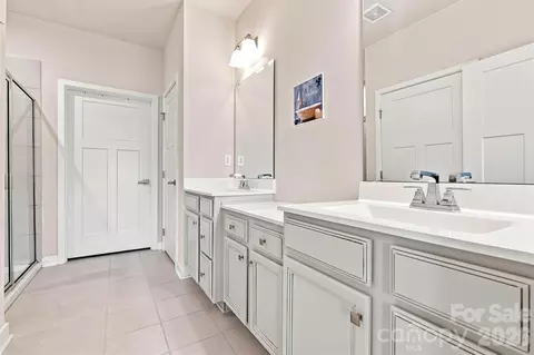 Entry Way - 720 Hazel Way, Denver, NC 28037 photo 3 of 4