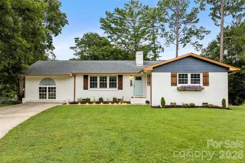 821 Normandy View St, Gastonia, NC 28052