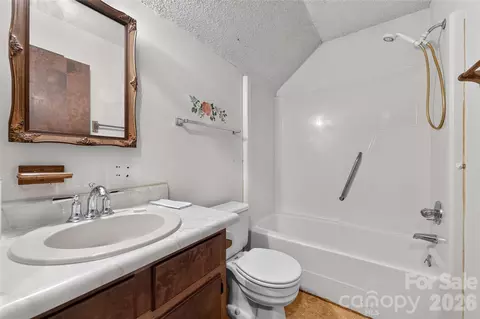 Bath - 131 Spencer St, Clyde, NC 28721 photo 2 of 2