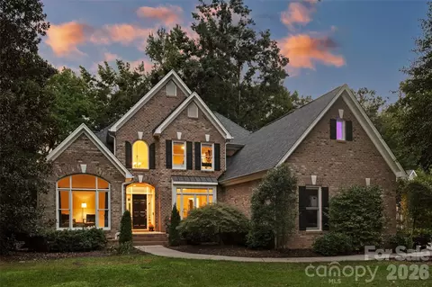 155 Pearl Bay Dr, New London, NC 28127