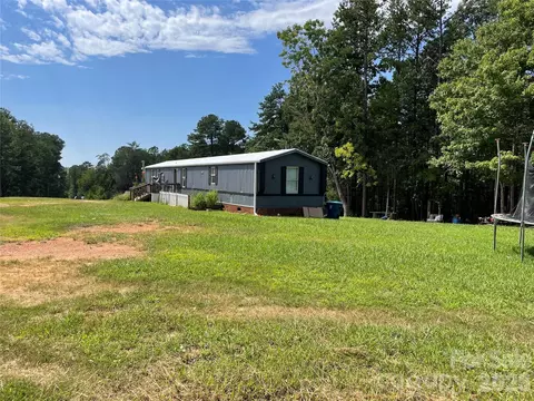 9355 Phelps Rd, Mount Pleasant, NC 28124