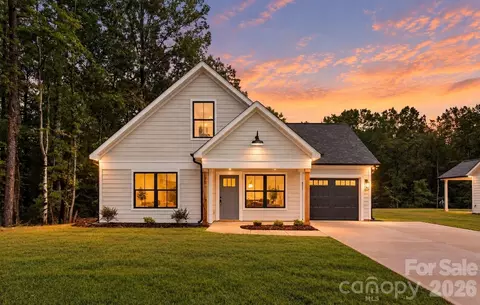 125 Mccorkle St, York, SC 29745