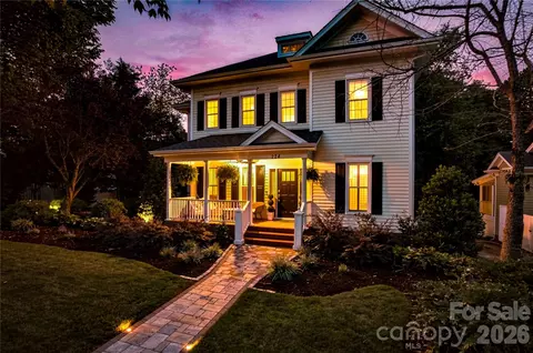Exterior - 224 N Kimberly Rd, Davidson, NC 28036 photo 5 of 12