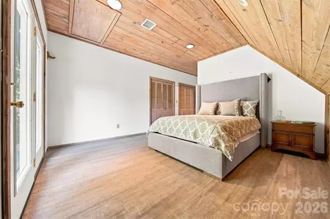 Bedroom - 6580 Central Dr, Conover, NC 28613 photo 7 of 7