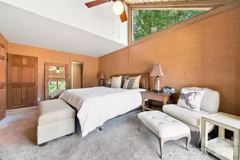 Bedroom - 6580 Central Dr, Conover, NC 28613 photo 3 of 7