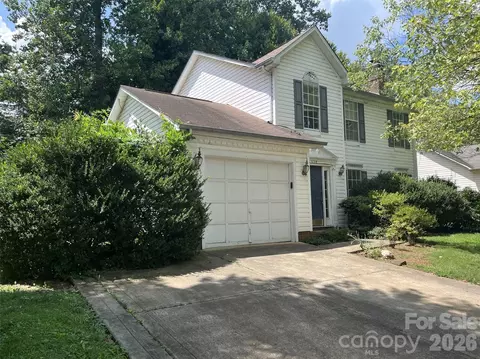 5326 Groveton Ct, Charlotte, NC 28269